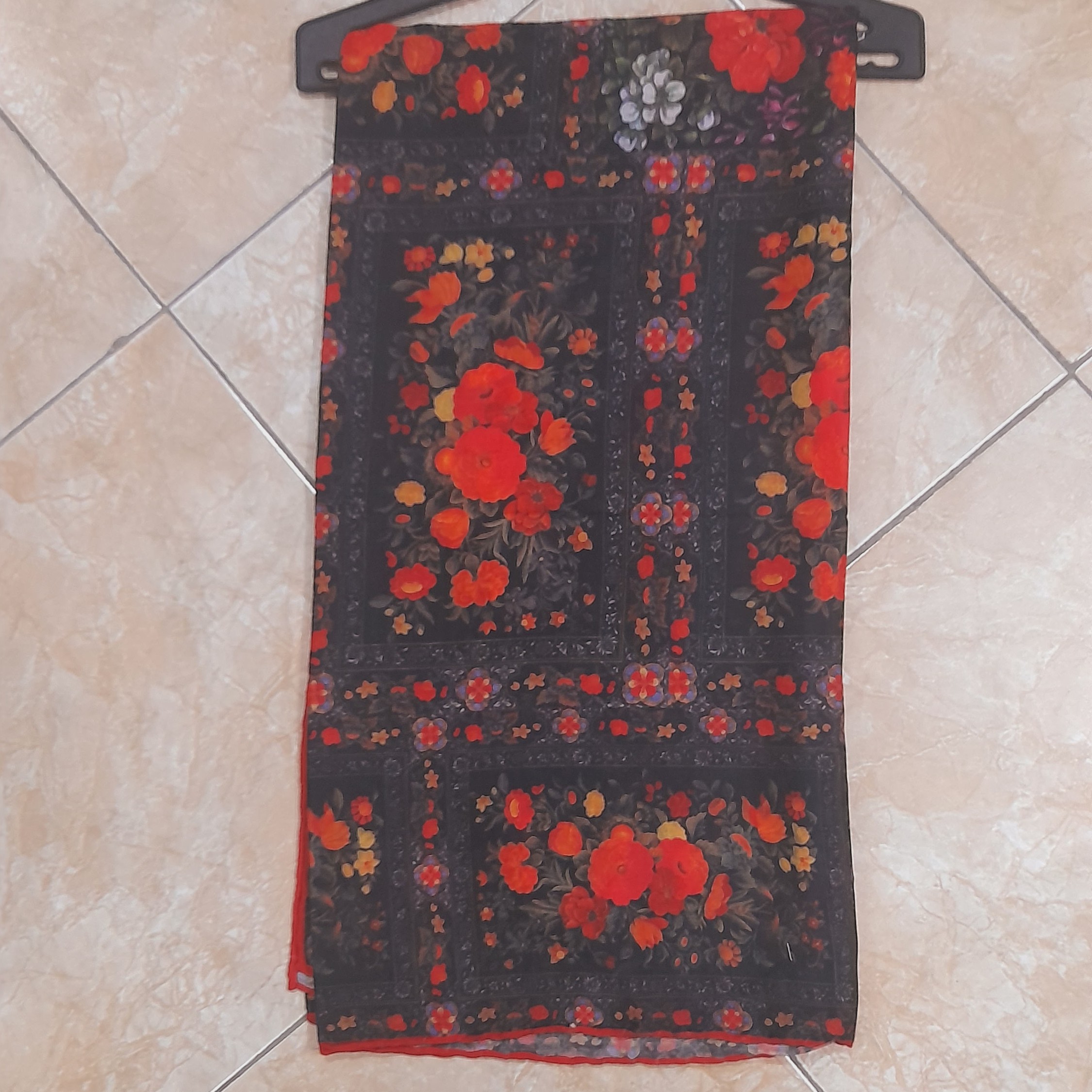روسری سبک قواره 140