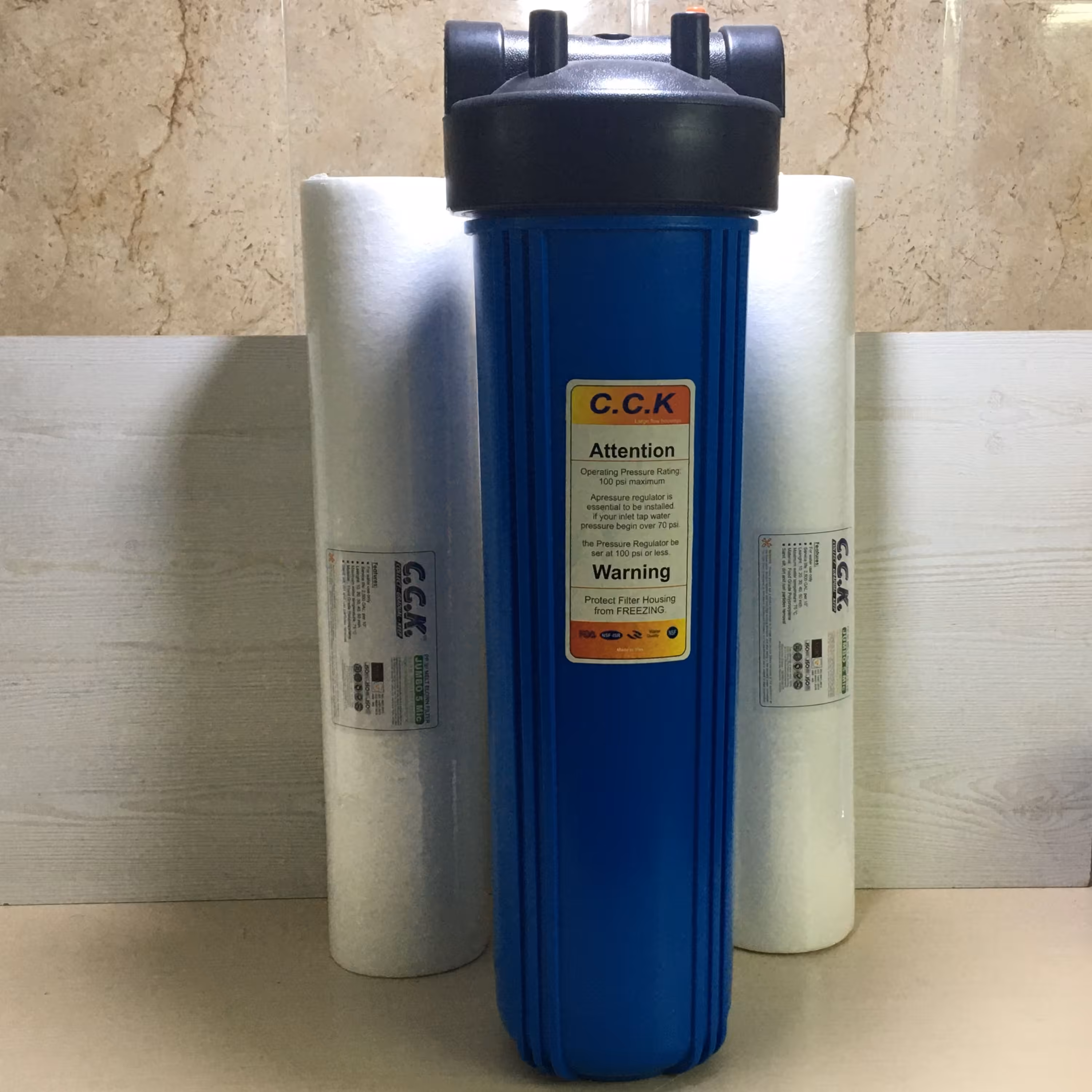 هوزینگ پیش تصفیه آب جامبو 20 اینچی CCK  همراه با یک عدد فیلتر  الیافی   P.P