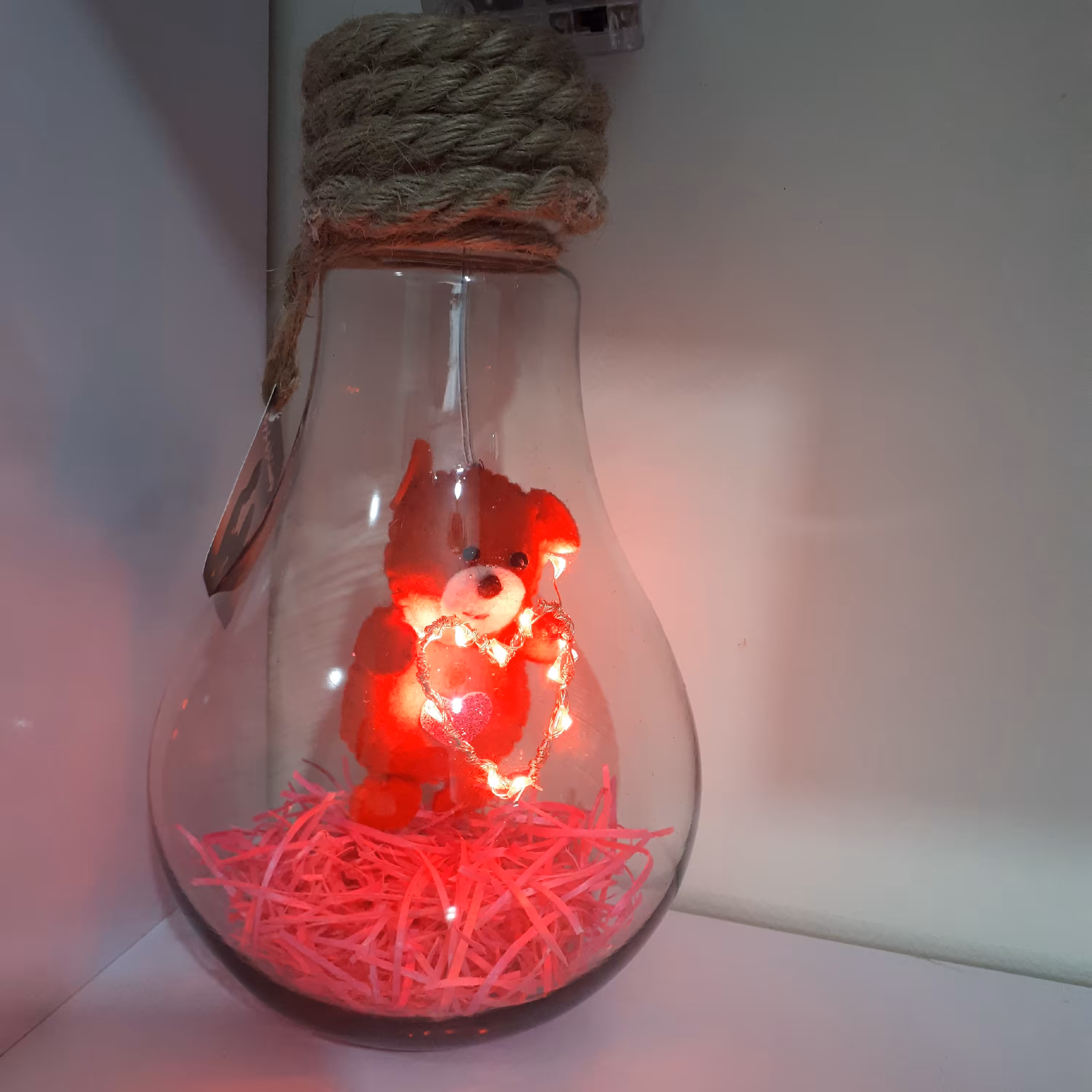 لامپ ولنتاین چراغ دار  با عروسک های جاسوییچی زوج