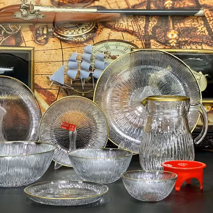 سرویس 33 پارچه شیشه ای لب طلا