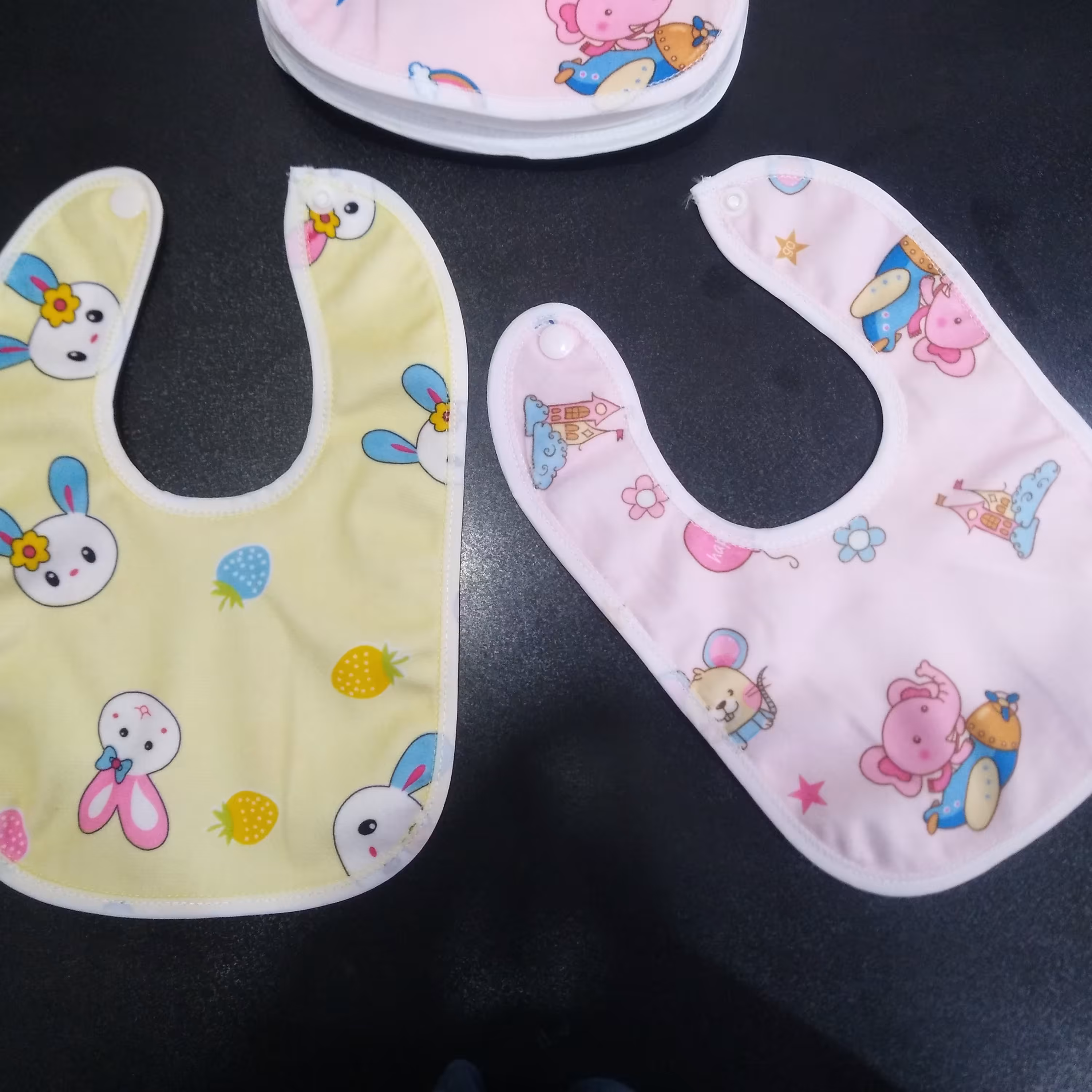 پیشبند کودک ، پیشبند نوزاد ، پیش بند نوزاد ، پیش بند کودک ، پیشبند زیبا