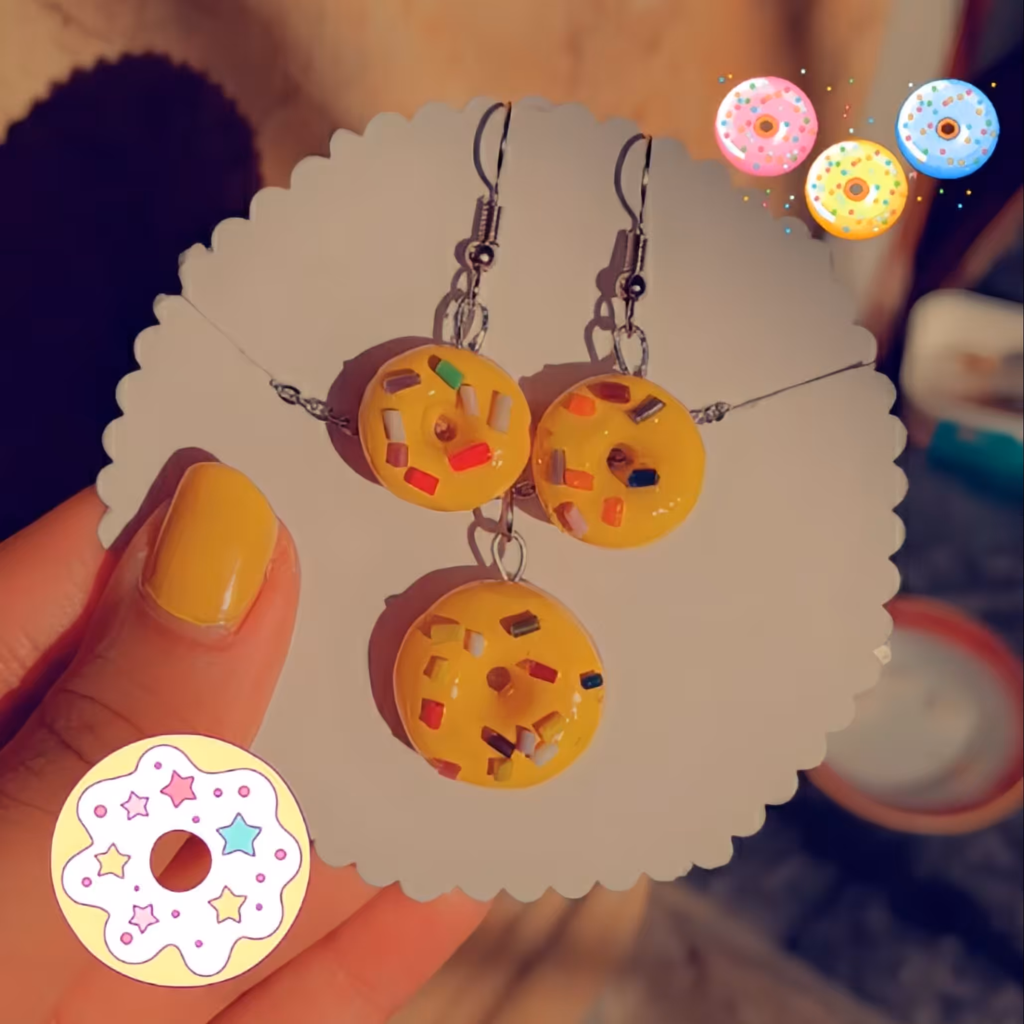 نیم ست دونات زرد ترافل دار با زنجیر استیل رنگ ثابت