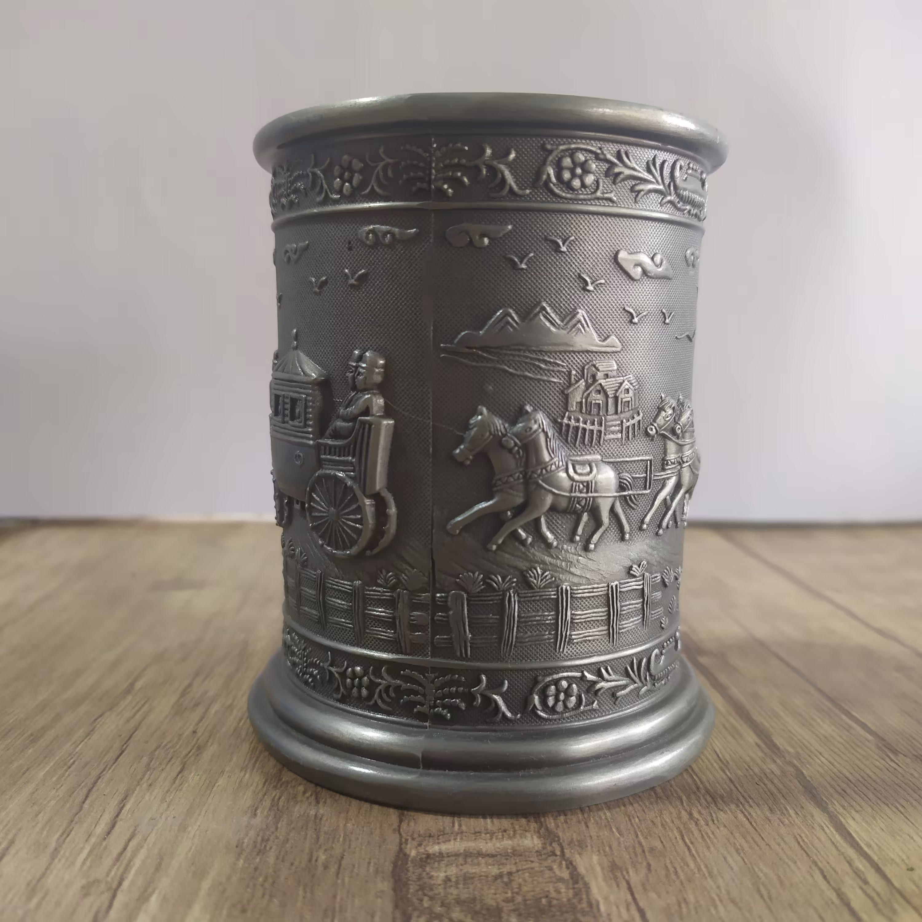 جای قاشق چنگال کالسکه پیوتر اصل