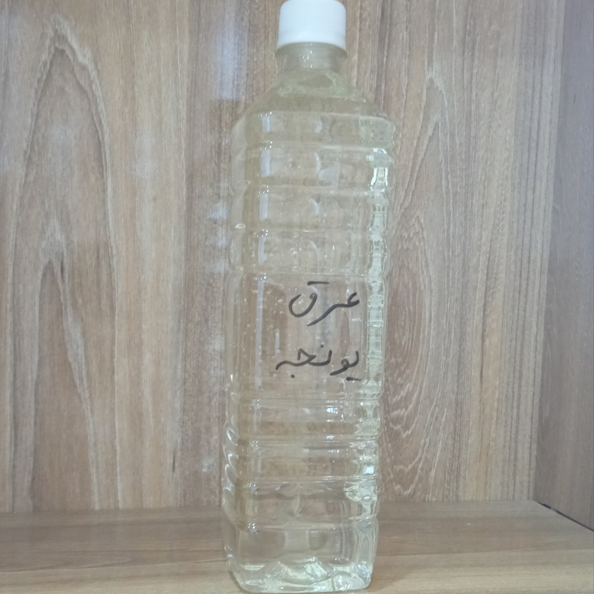 عرق یونجه دست ساز (یک لیتری)