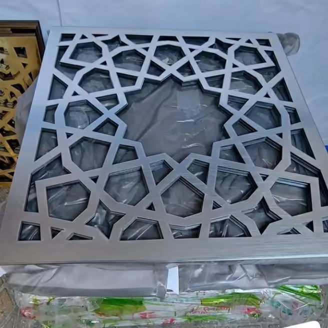 تایل سقفی مولتی استایل سایز 59.5*59.5 کد 31