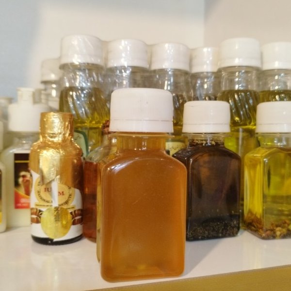 روغن کندوش برای رویش مجدد و تقویت موها