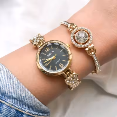 ست ساعت زنانه بهمراه دستبند