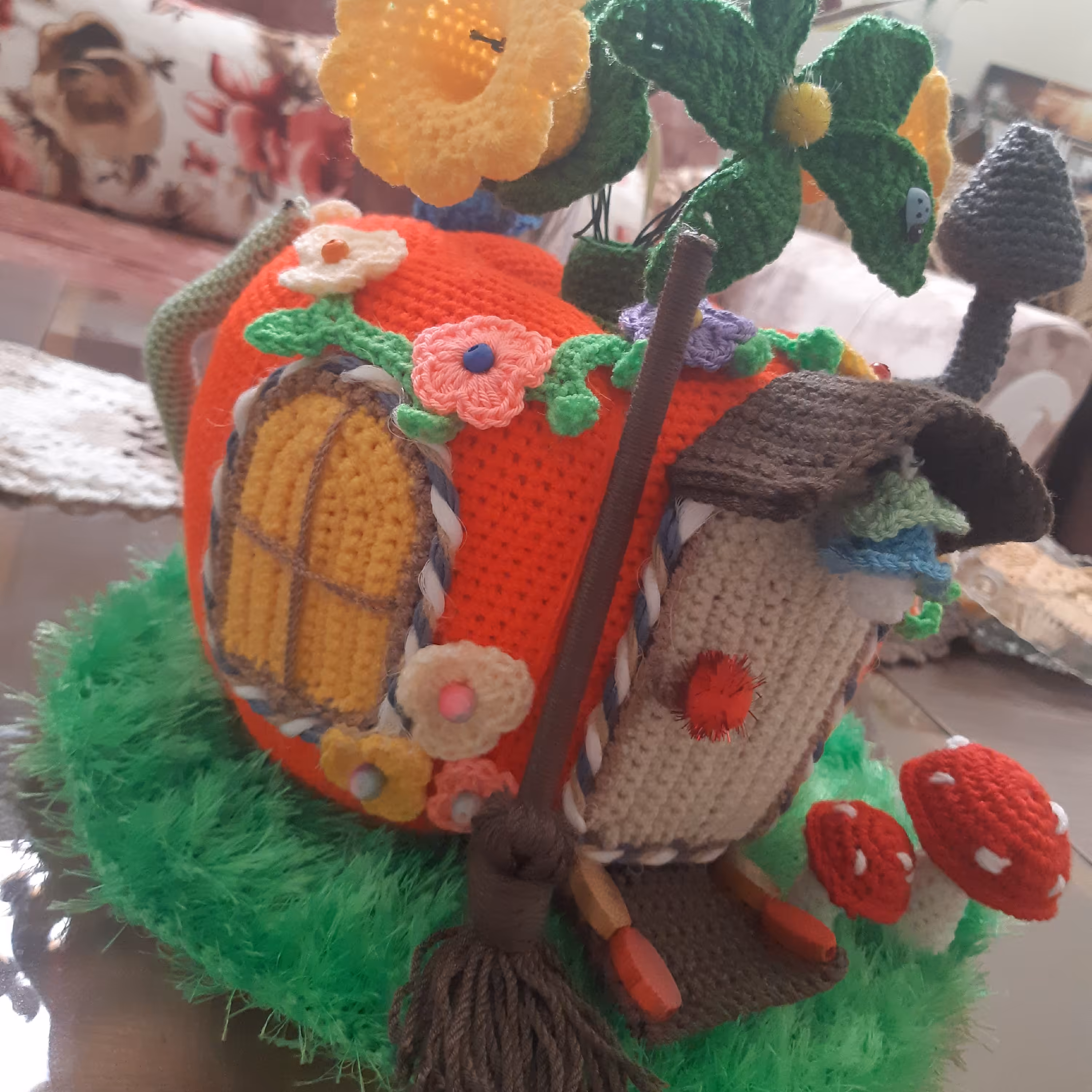 کلبه عروسکی کدو تنبل