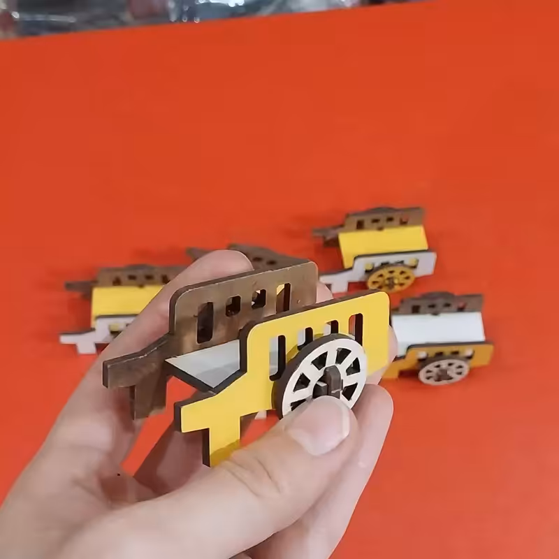 اسباب بازی چوبی گاری