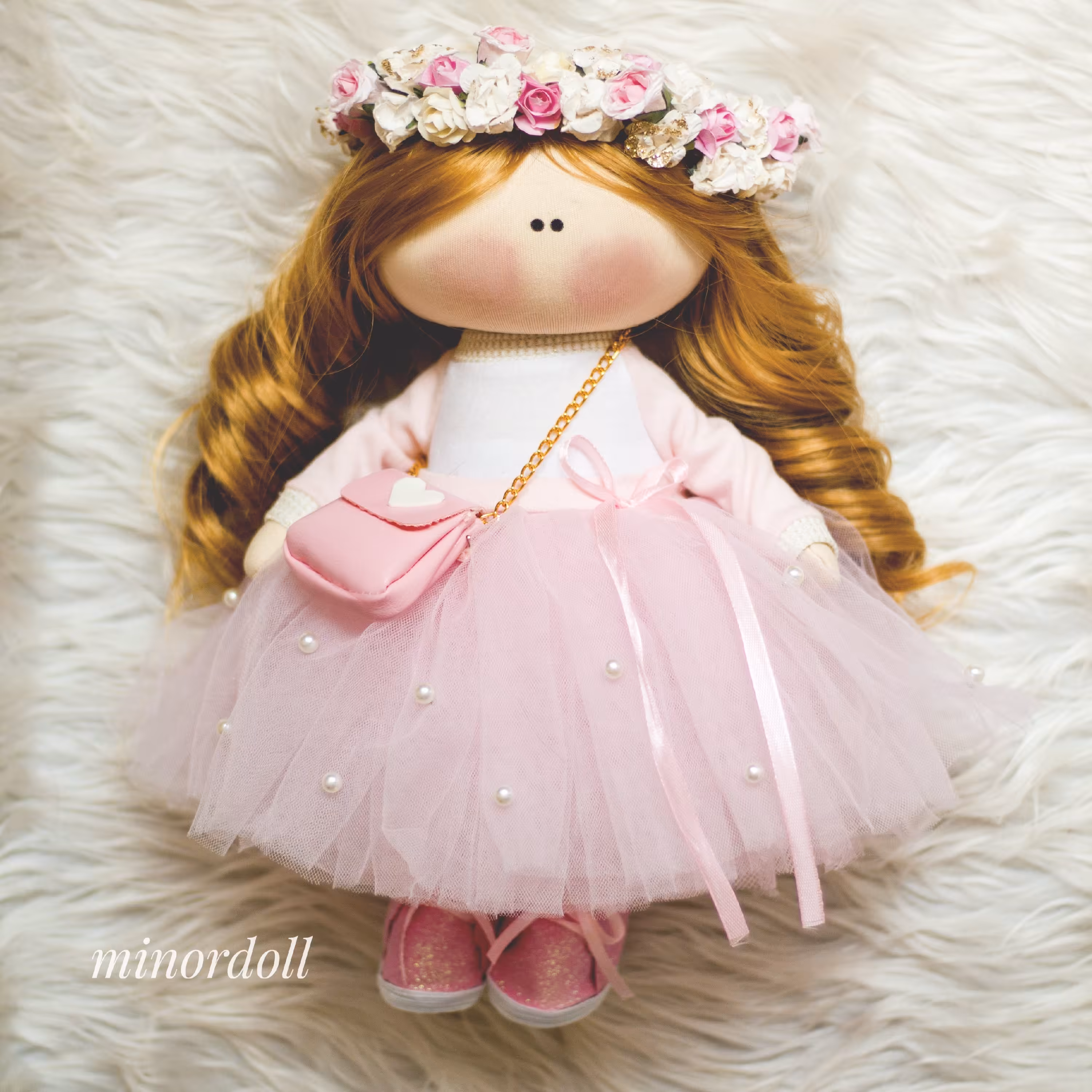 عروسک روسی دستساز دختر