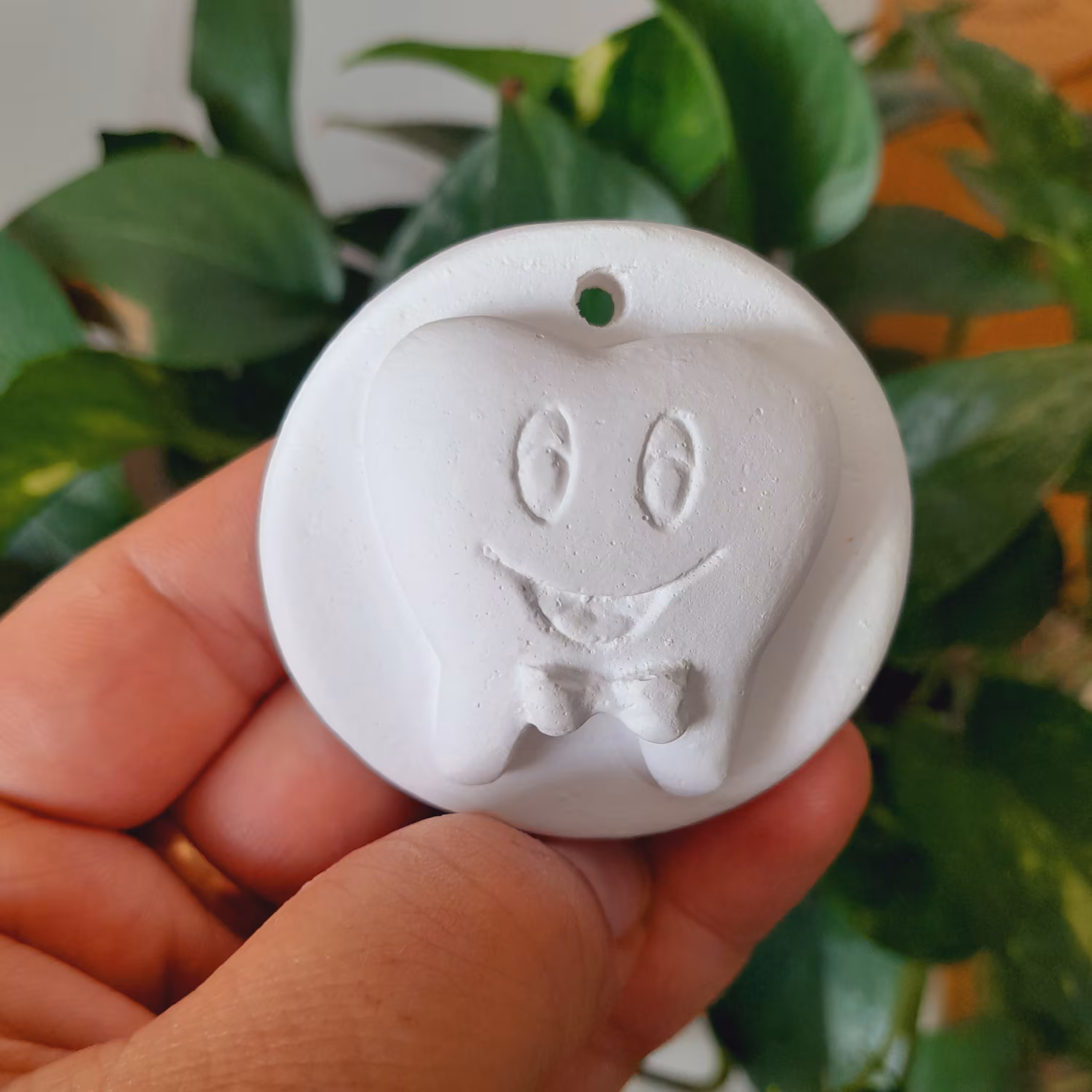 گیفت دندونی طرح گرد