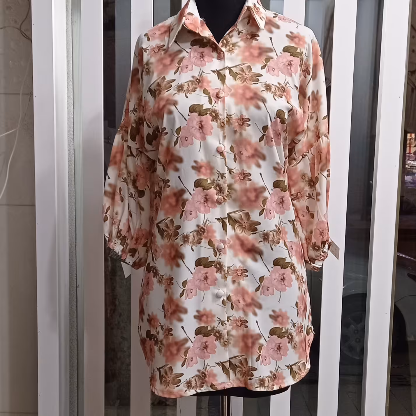 شومیز  کرپ حریر قد  80 گلدار