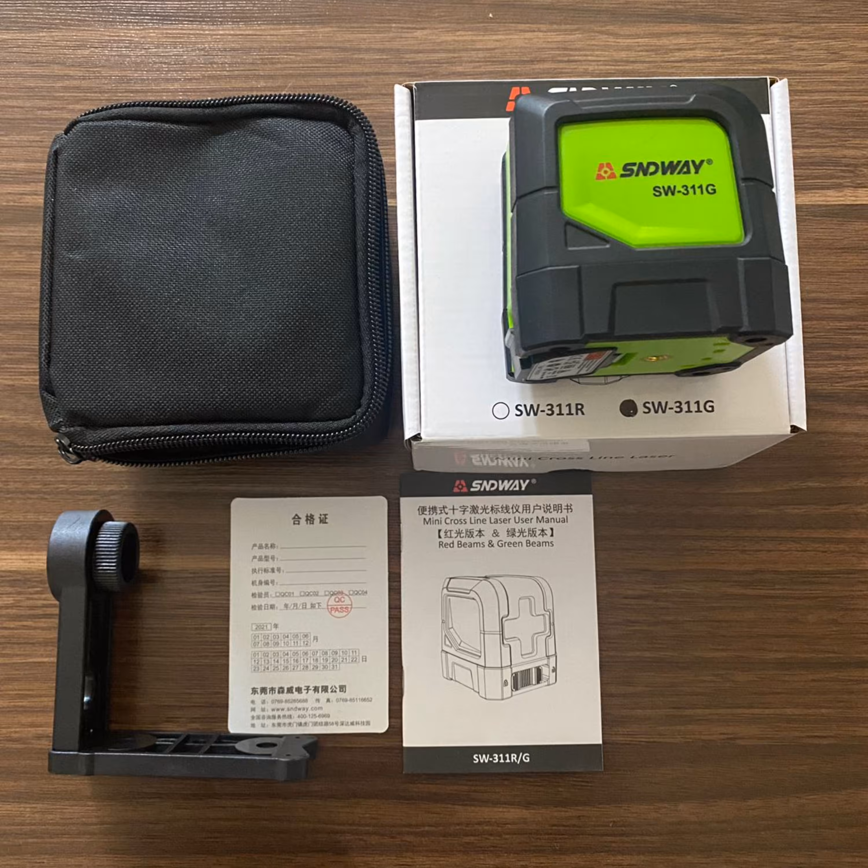 تراز لیزری سندوی با نور سبز مدل SW-311G