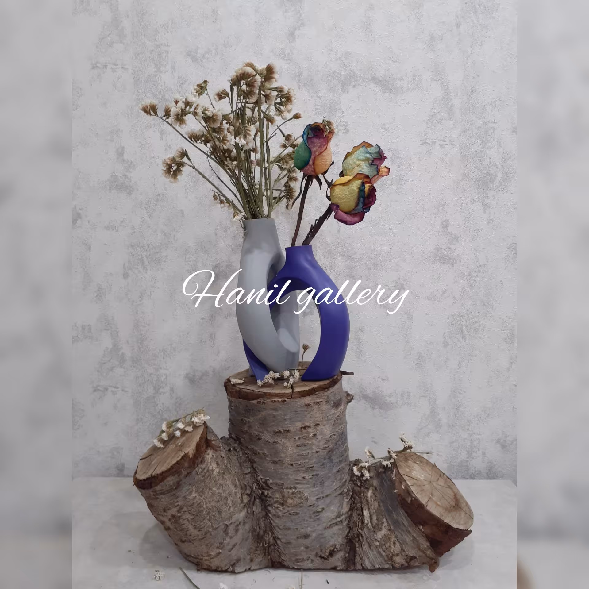 گلدان دوقلوی مدرن و شیک(هزینه ارسال به عهده مشتری میباشد) (پس کرایه)