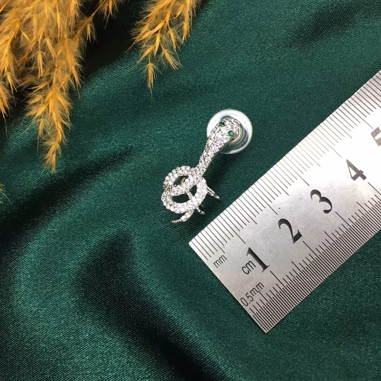 گوشواره فشن  جواهری رنگ ثابت ضدحساسیت کار ترک کد PG719968