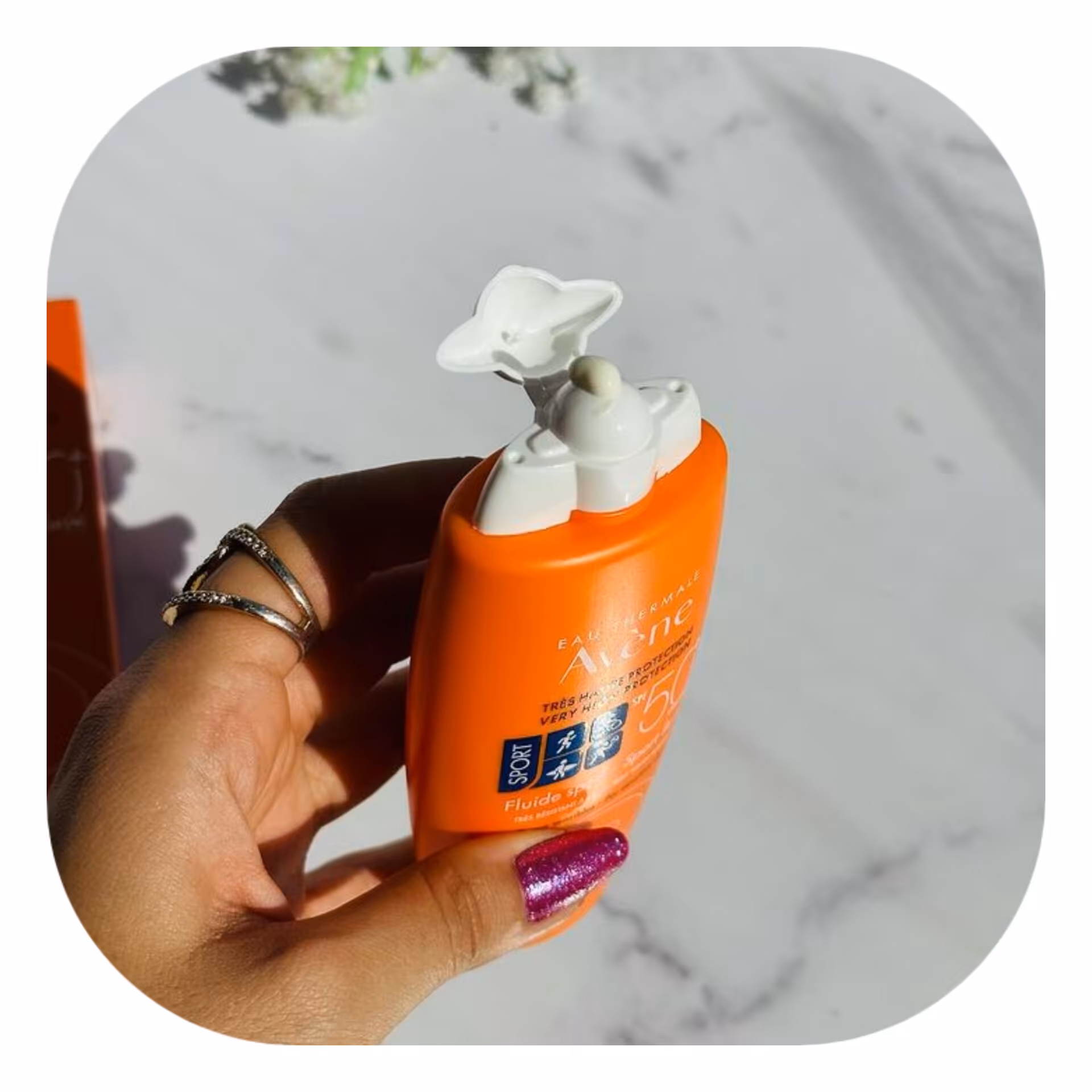 ضد آفتاب بدون رنگ اون AVENE