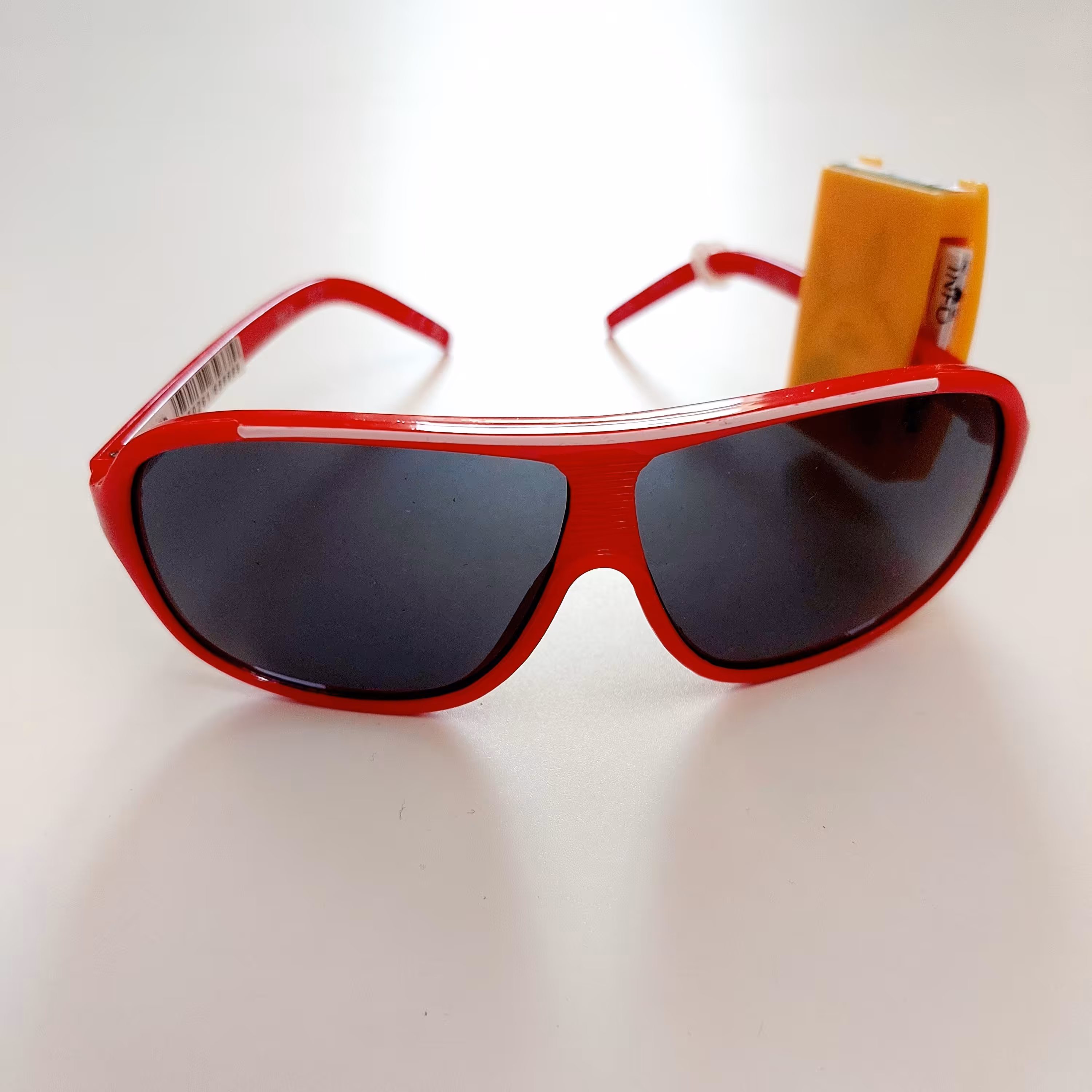 عینک پسرانه استاندارuv400برند آلمان 