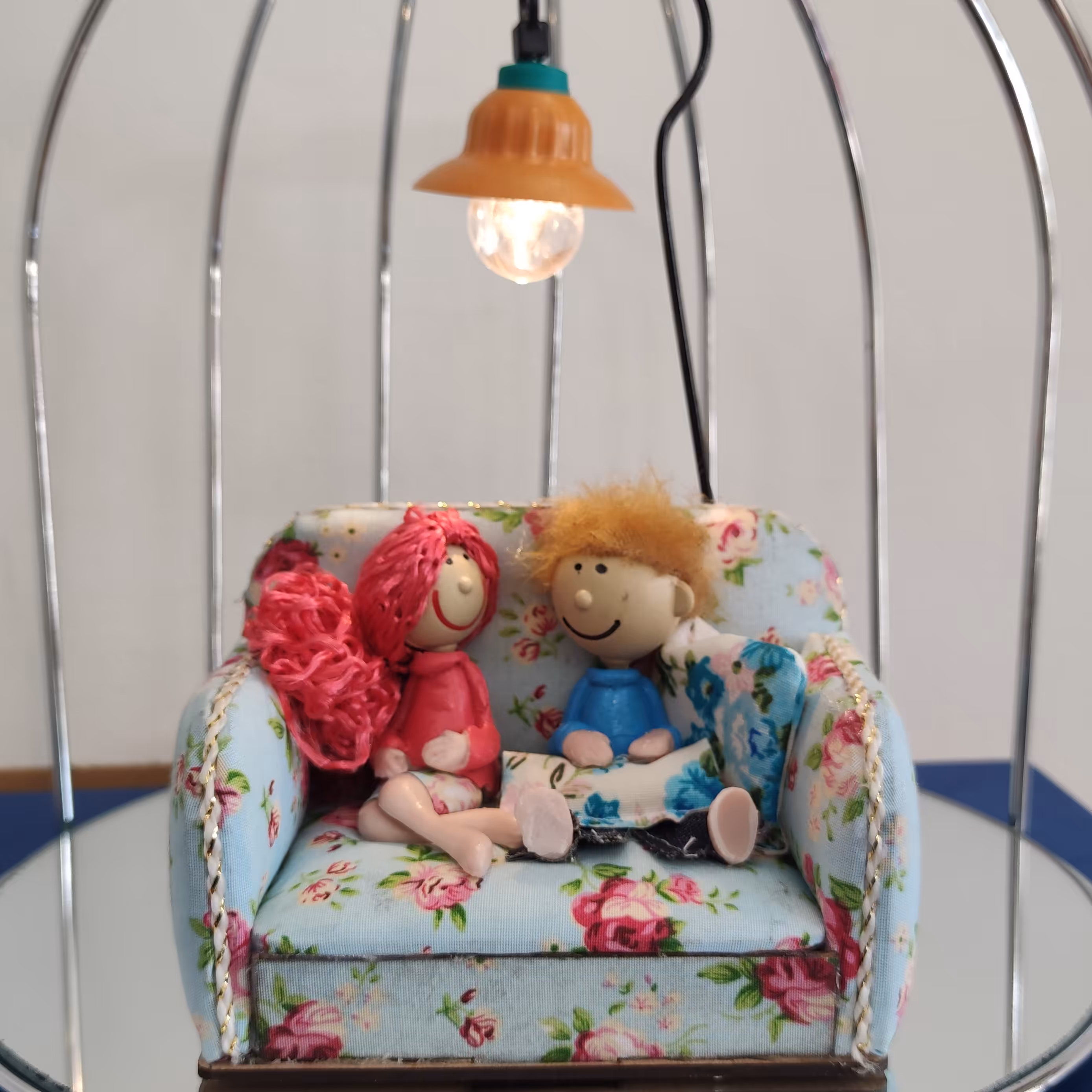 چراغ خواب فانتزی دختروپسر کاناپه ای