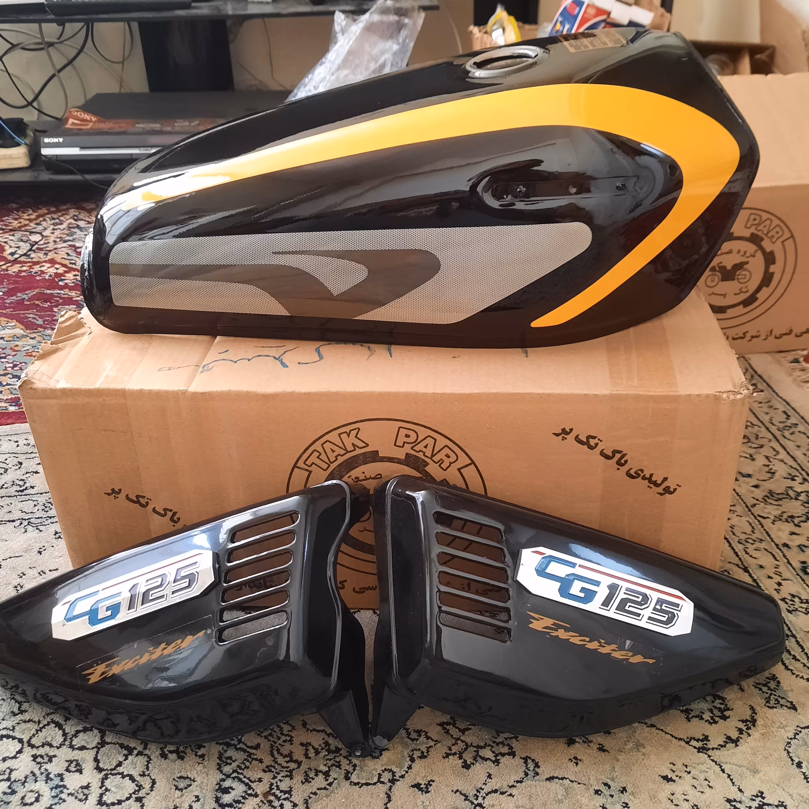 باک هوندا مشکی شال زرد به همراه قاب بغل اصلیabs برندتک پردرب وسط