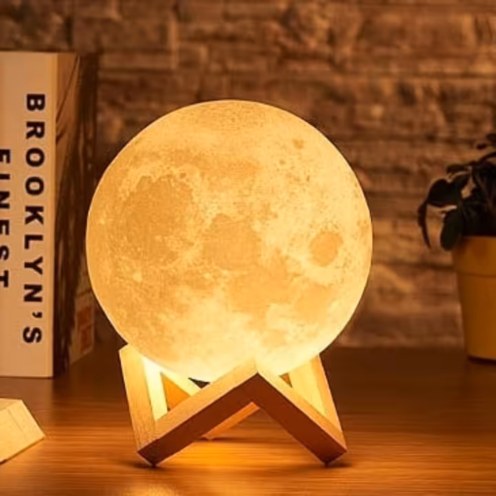 آباژور ماه مدل ساده