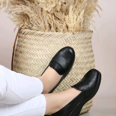 کفش طبی زنانه