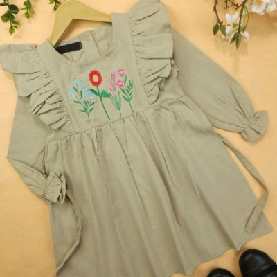 پیراهن گلهای رنگی