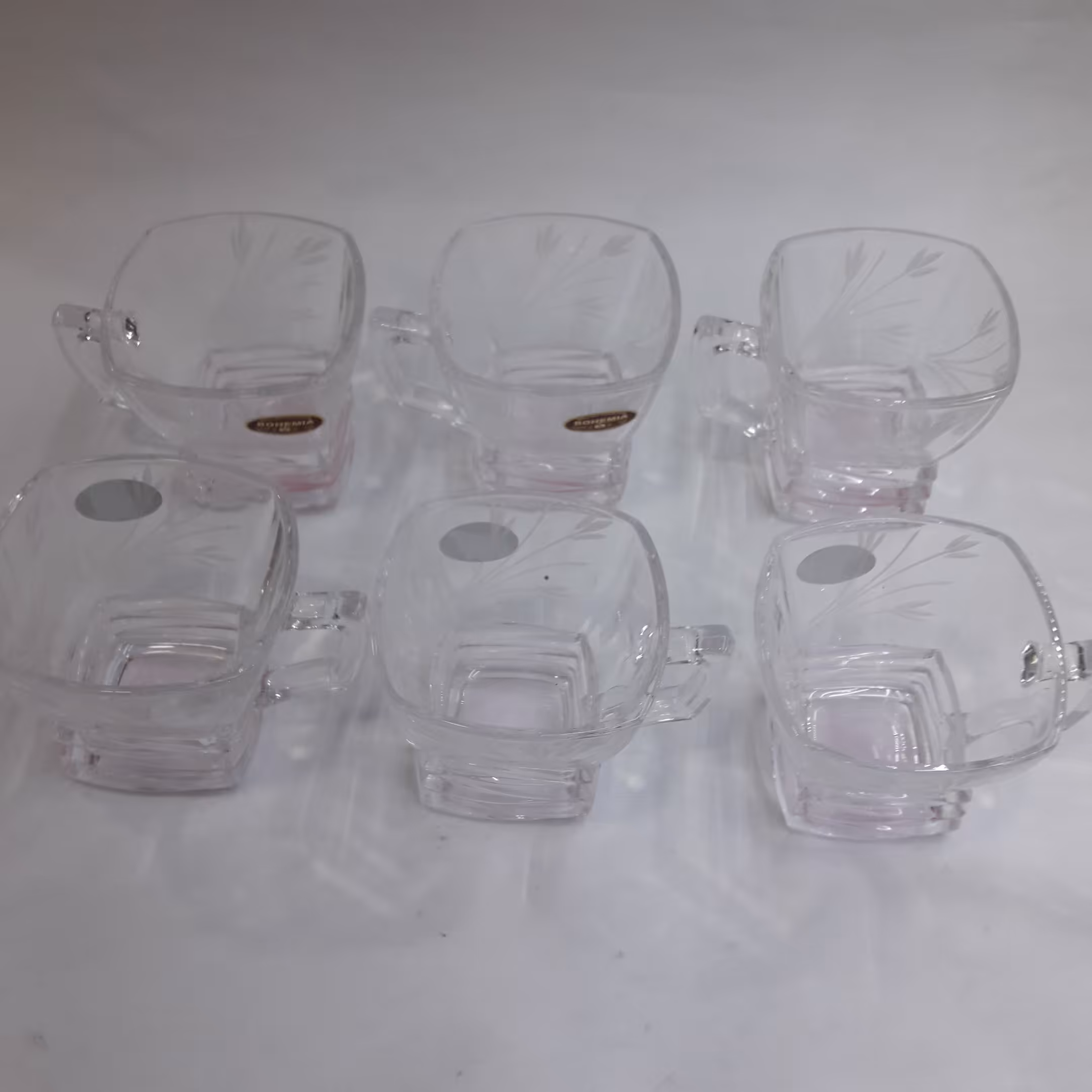 فنجان طرح گلدار بلور چهارگوش