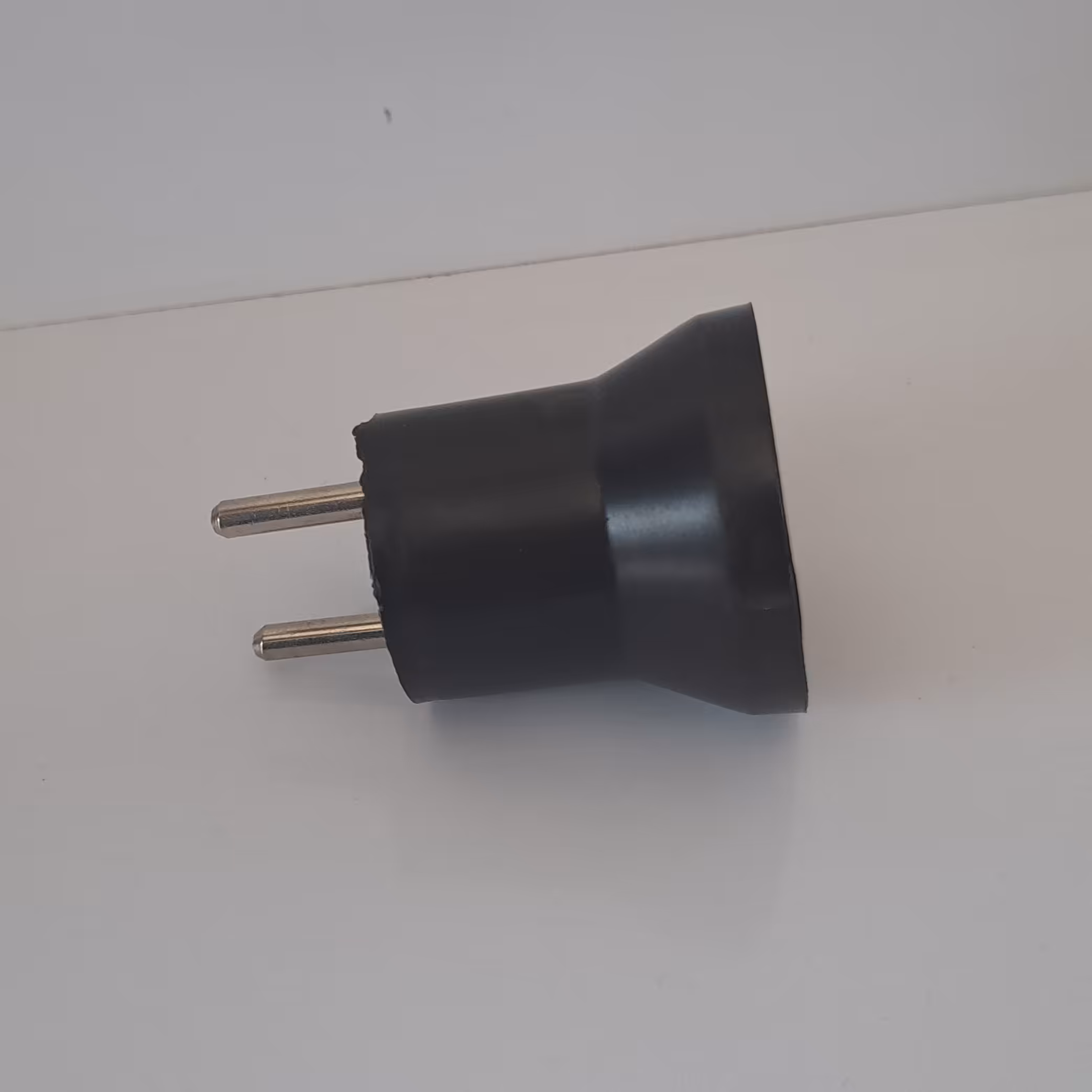 سرپیچ دوشاخ دار