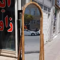 قاب اینه با کیفیت . (پس کرایه)