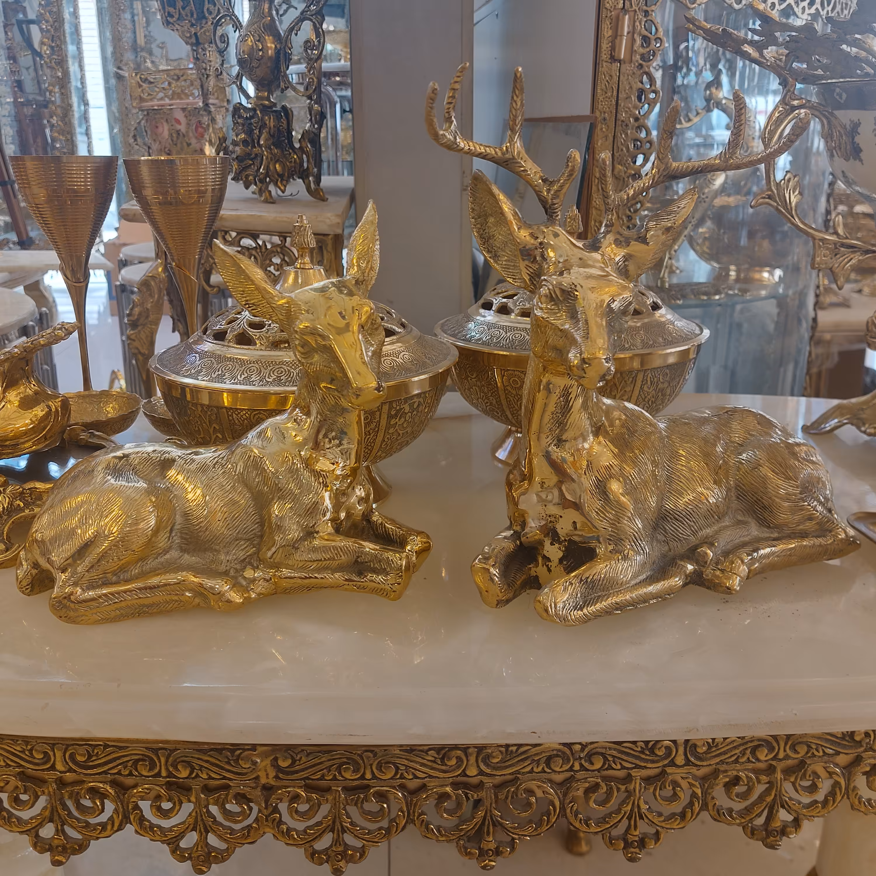 مجسمه آهو گوزن برنجی برنزی جفت تماما برنجی براق ضمانت رنگ 10ساله