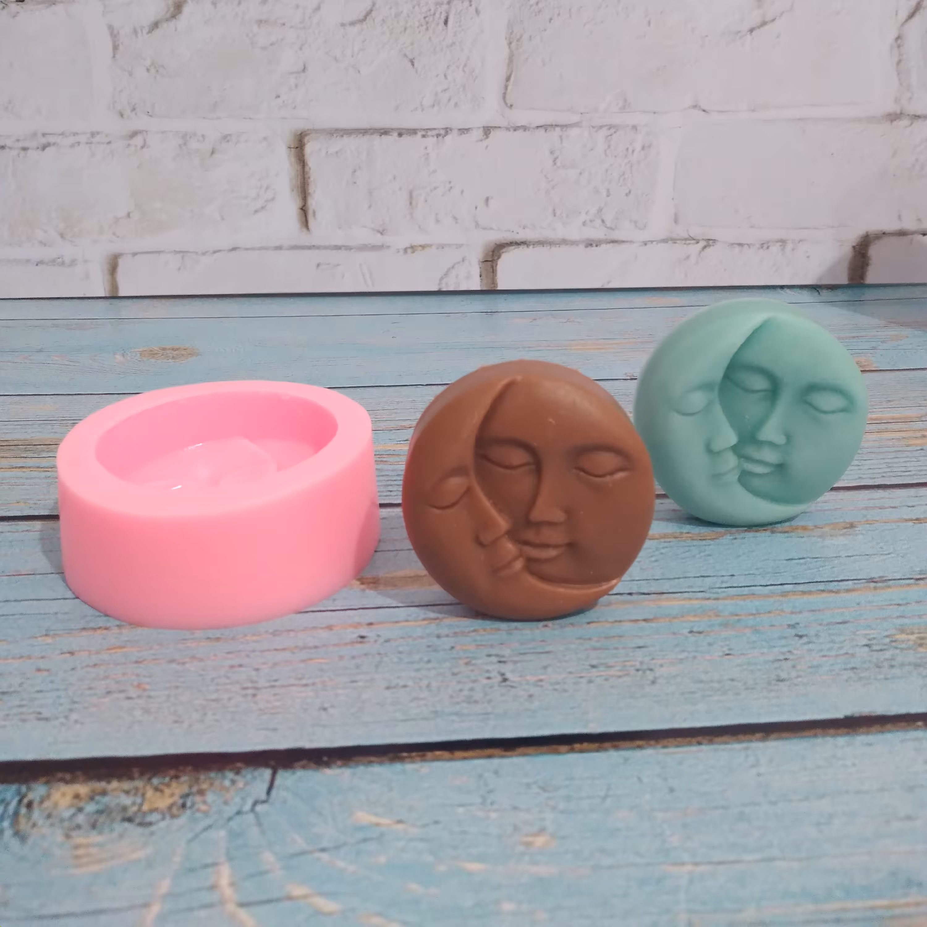 قالب  ماه و خورشید