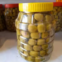 زیتون طبیعی درشت یک کیلو ونیم