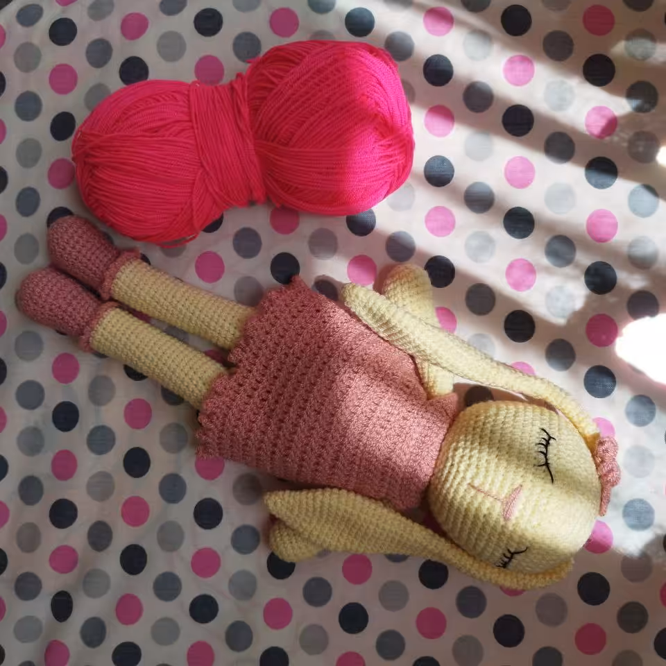 عروسک بافتنی خرگوش خوابالو