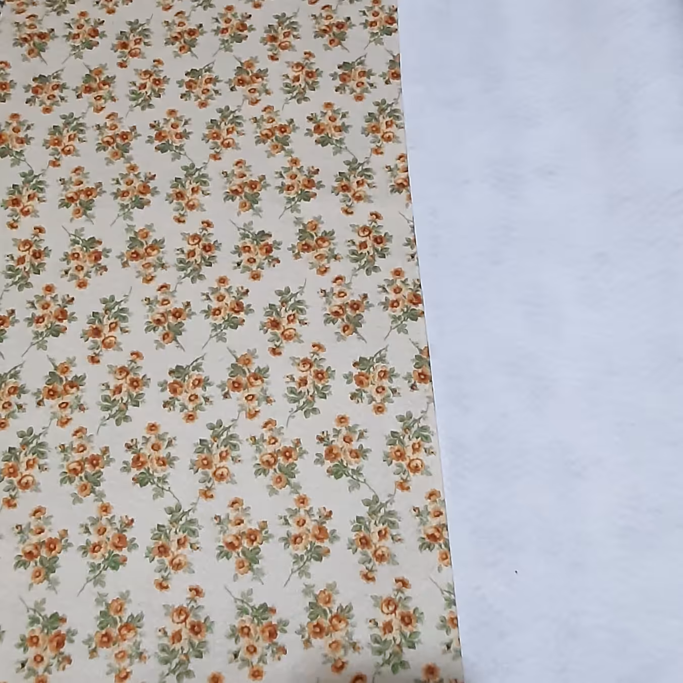 نمد طرح دار سایز 50 در 75. وارداتی