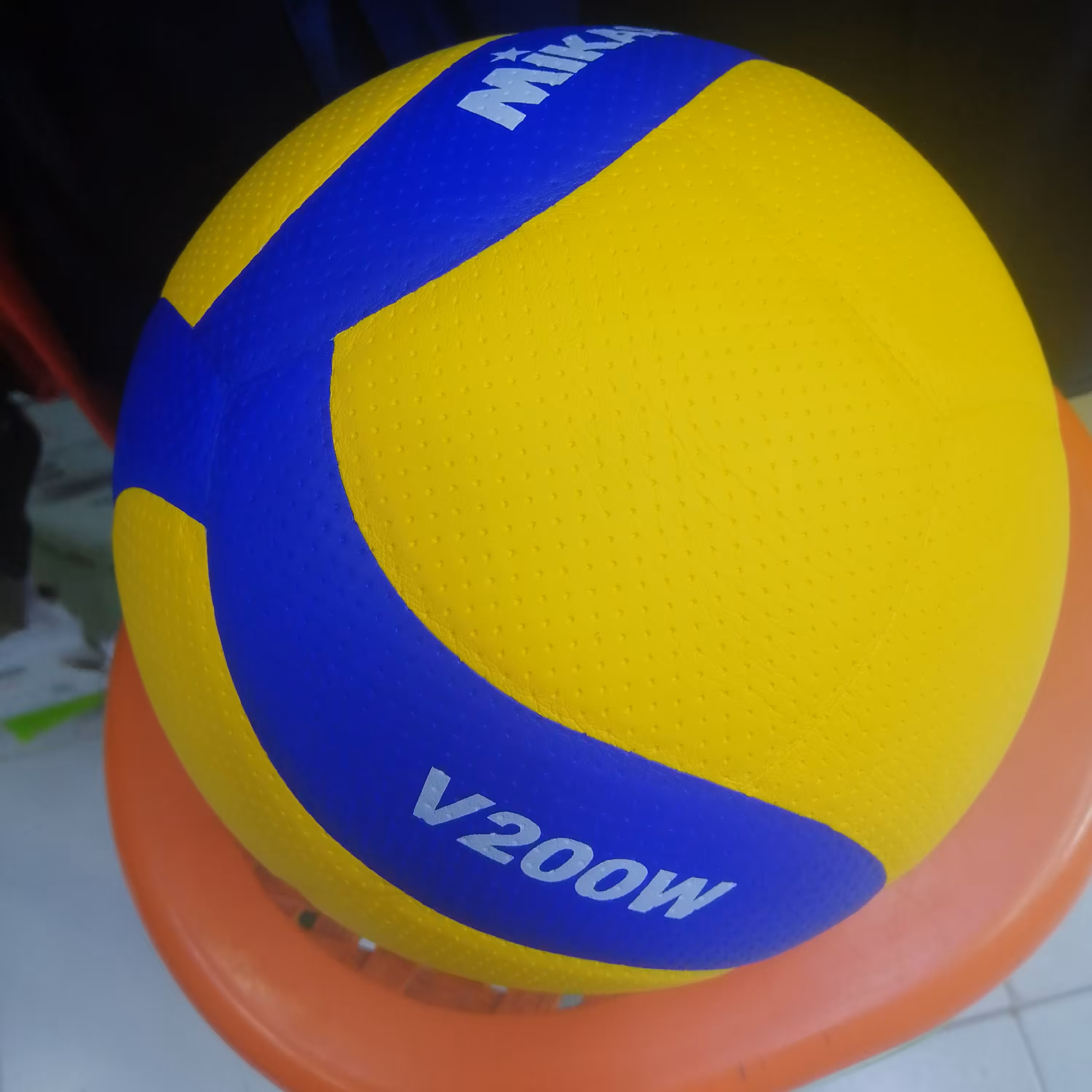 توپ والیبال Mikasa