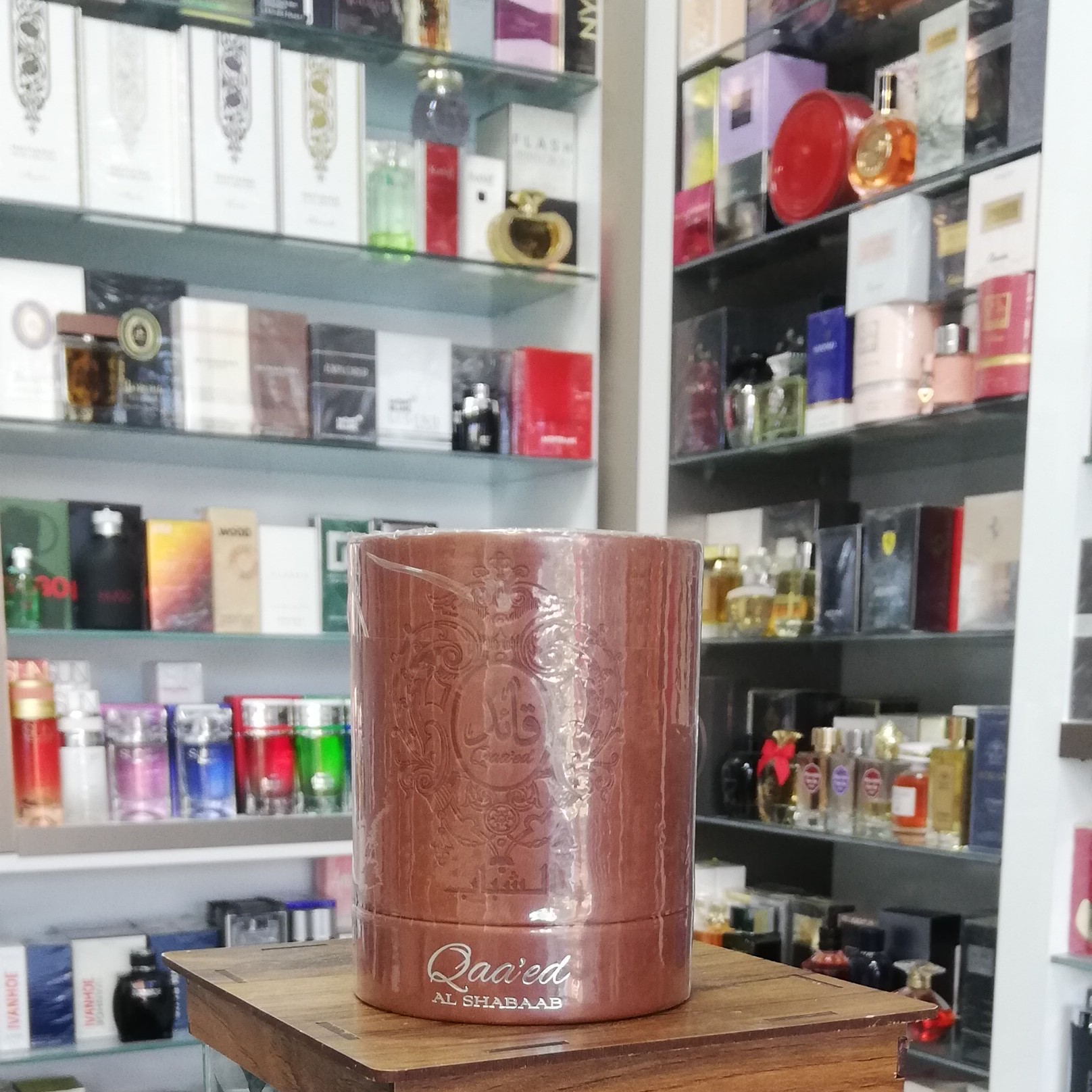 عطر ادکلن قائد الشباب لطافه