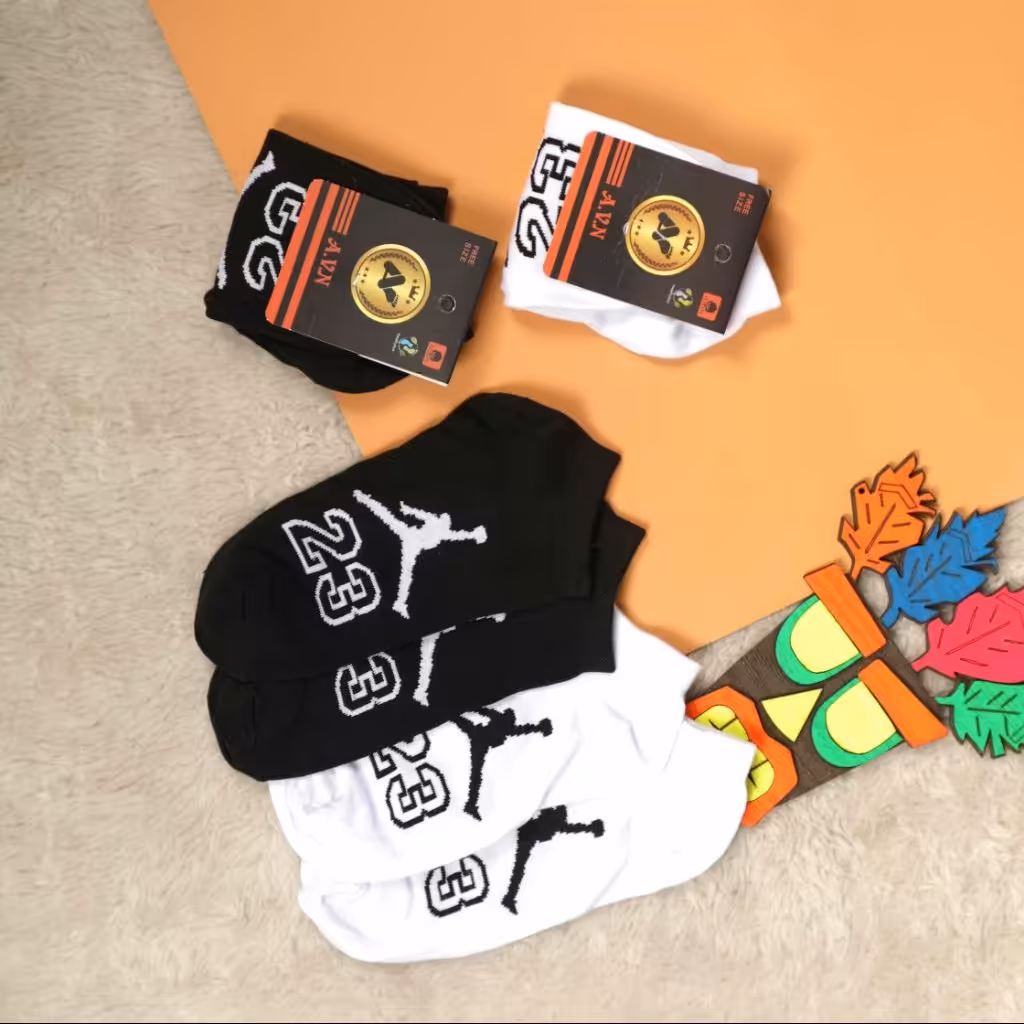 جوراب مدل گری  طرح جردن 23 رنگ سفید