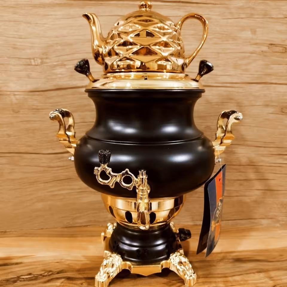 سماور سه کاره برند اوژن مشهد رنگ مشکی دسته طلا ( سماور برنجی سماور گازی)