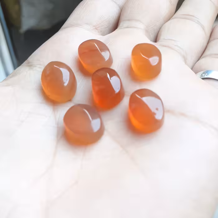 عقیق یمنی بصورت پک 6عدد نگین شماره 12