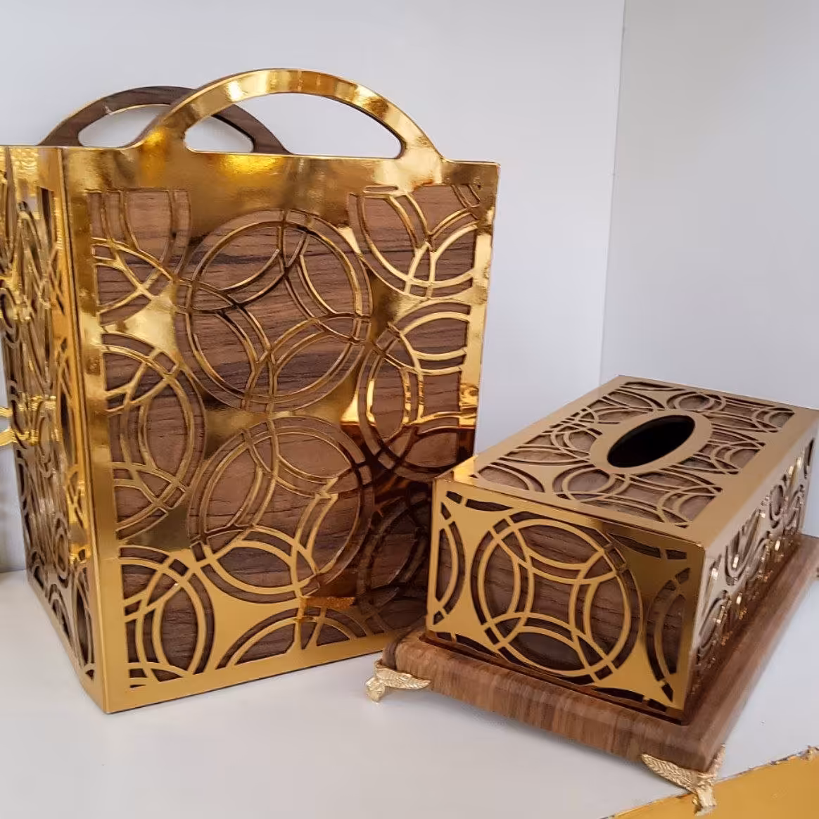 جادستمالی طلایی (پس کرایه)