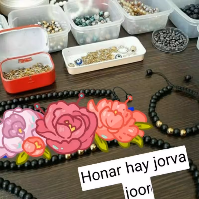 ست گردنبند و دستبند مروارید مشکی مات و طلایی