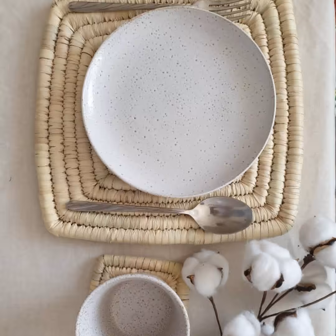 زیربشقابی و زیر لیوانی مربعی حصیری 6 عدد