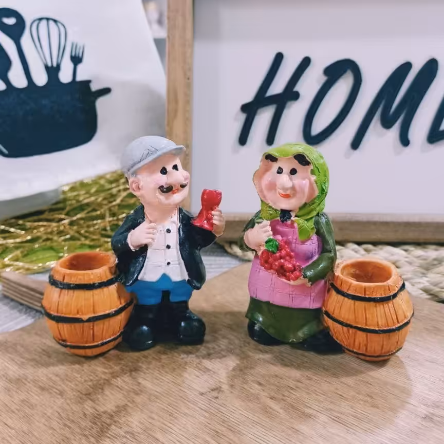 جاخلالی عروسکی جفتی طرح پیرمرد وپیر زن ارتفاع ده سانت