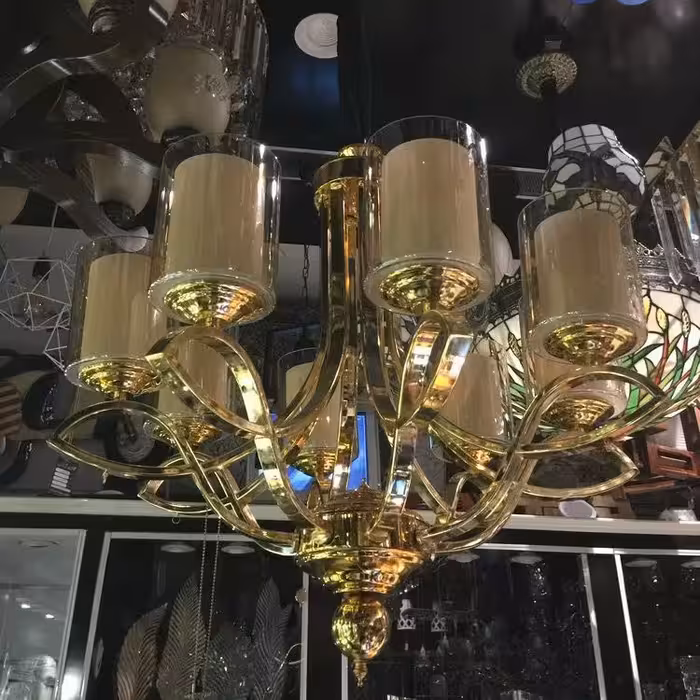 لوستر مدل چشم ملکه کد محصول لوستر کلاسیک آیلین ((پس کرایه))