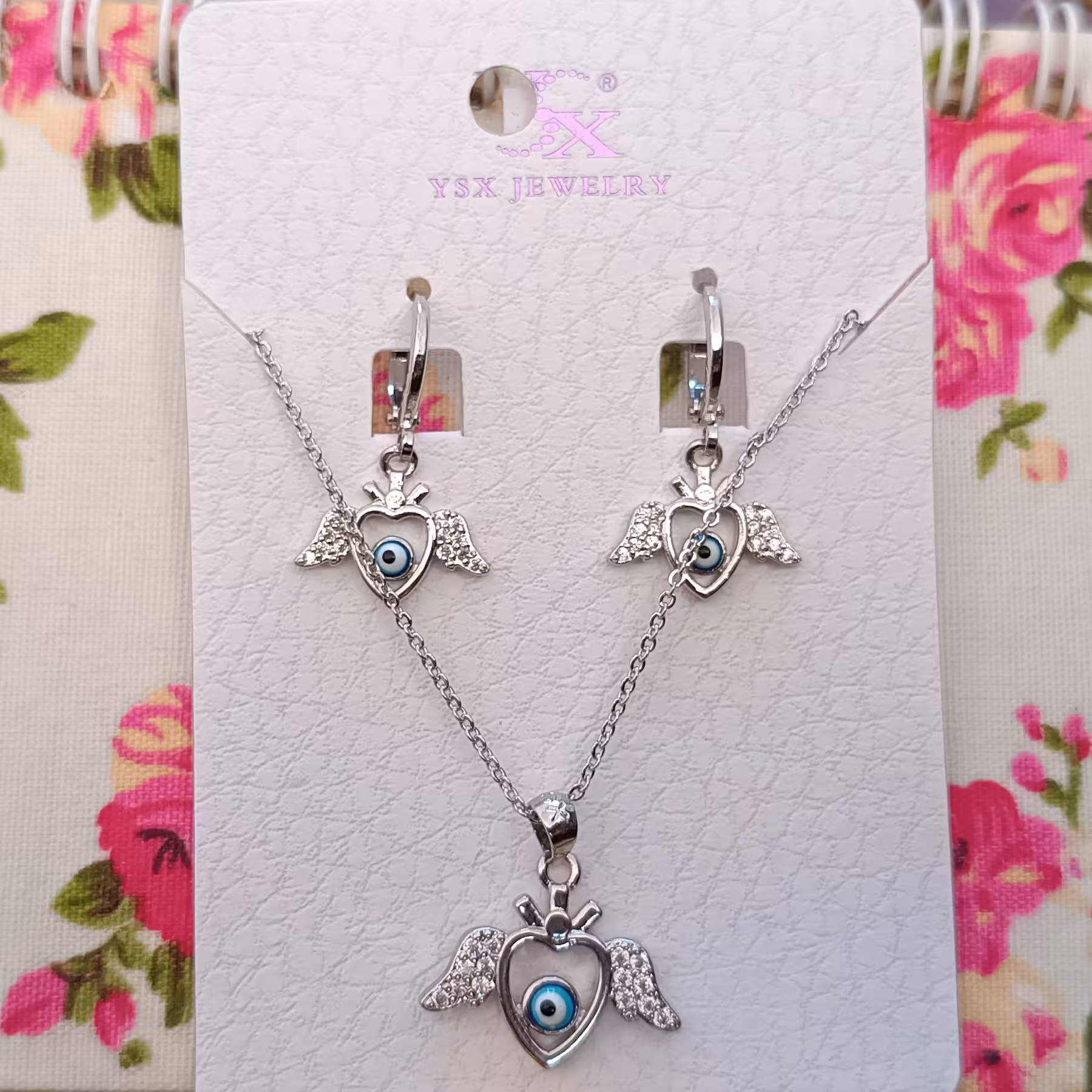 نیم ست نقره ای رنگ ثابت کیفیت بالا برندysx طرح چشم و نظر (کد205)