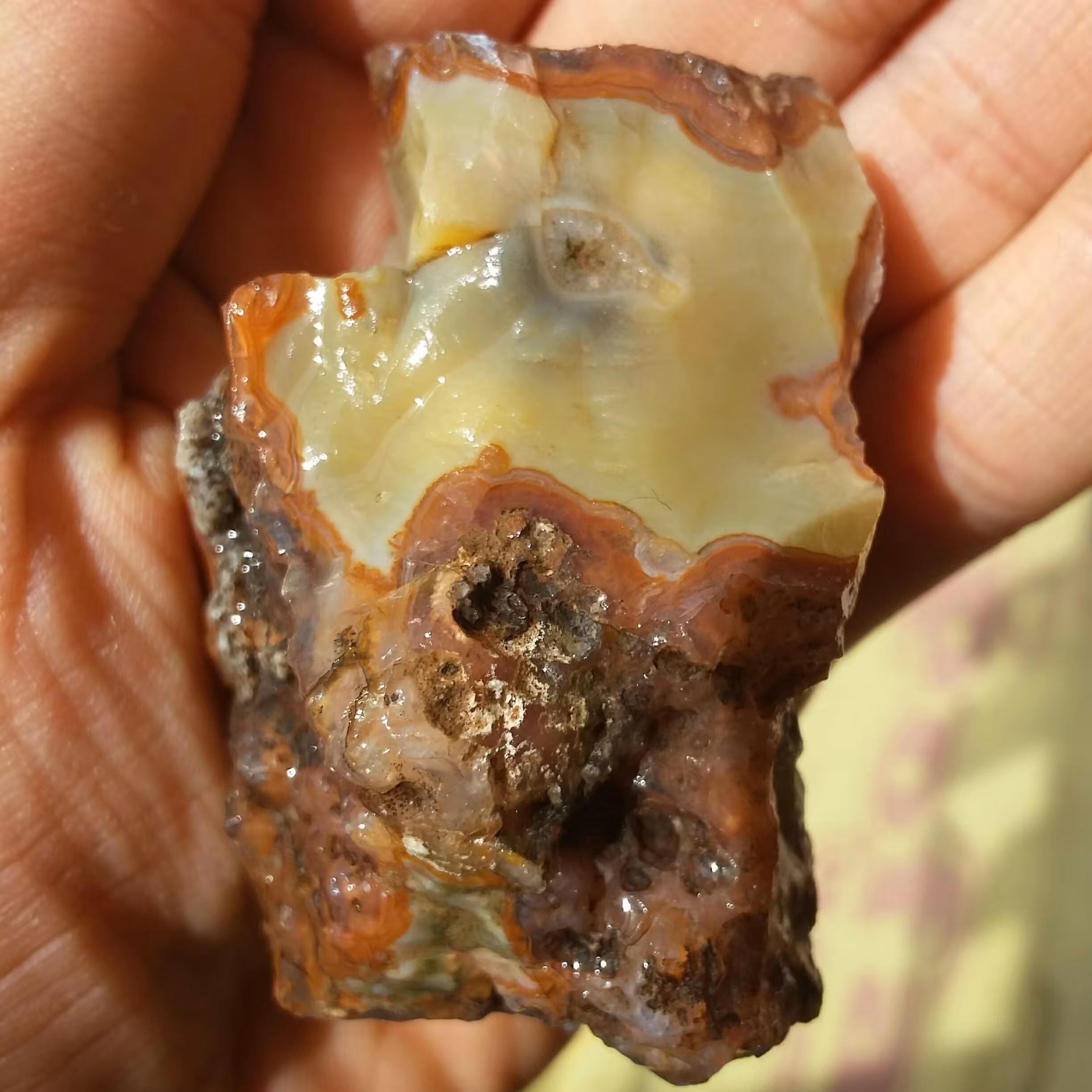 سنگ راف عقیق سلیمانی رنگی محشر زیبا 100درصد طبیعی