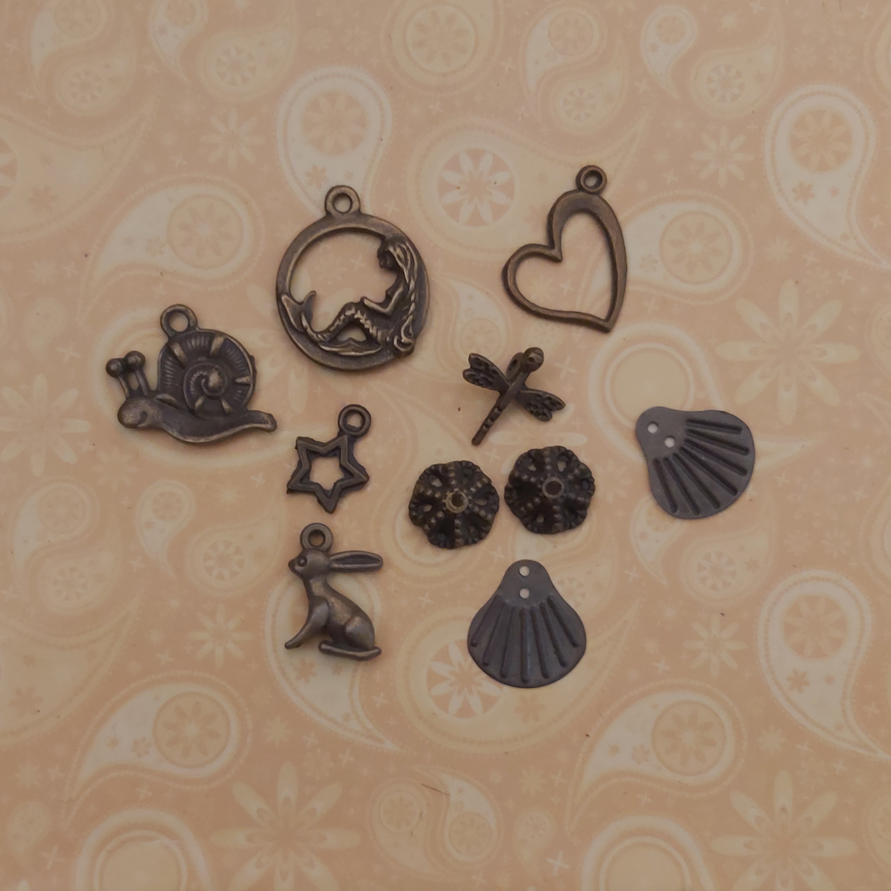 خرجکاربرنزی مخلوط کد B22(مطابق تصویر)