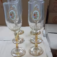 جام پایه بلند گلدار بلور کف رنگی مدل فنجانی کمر باریک 