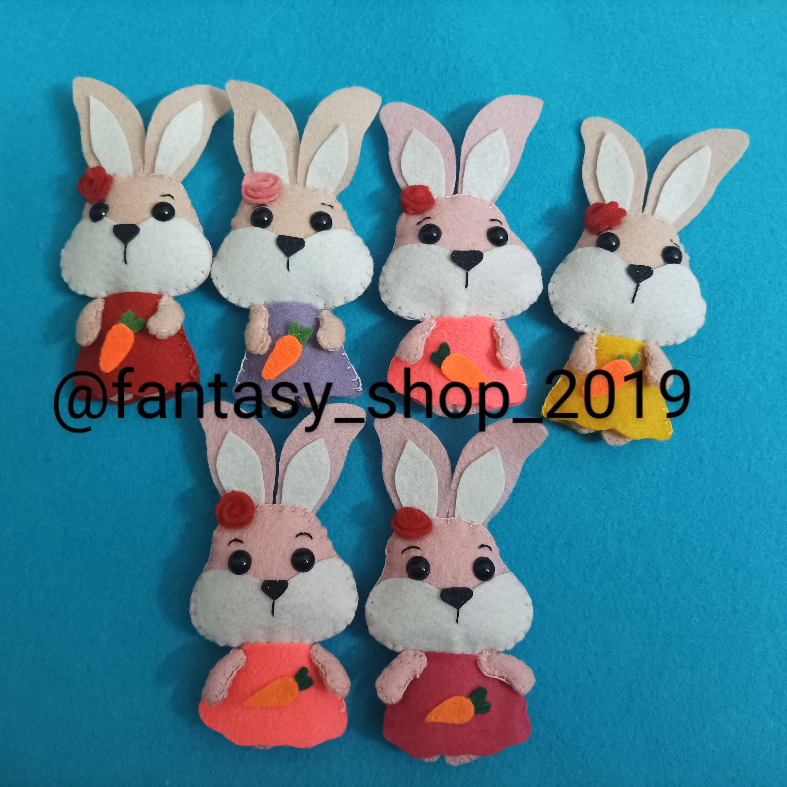 خرگوش نمدی عروسکی 14 سانتی 