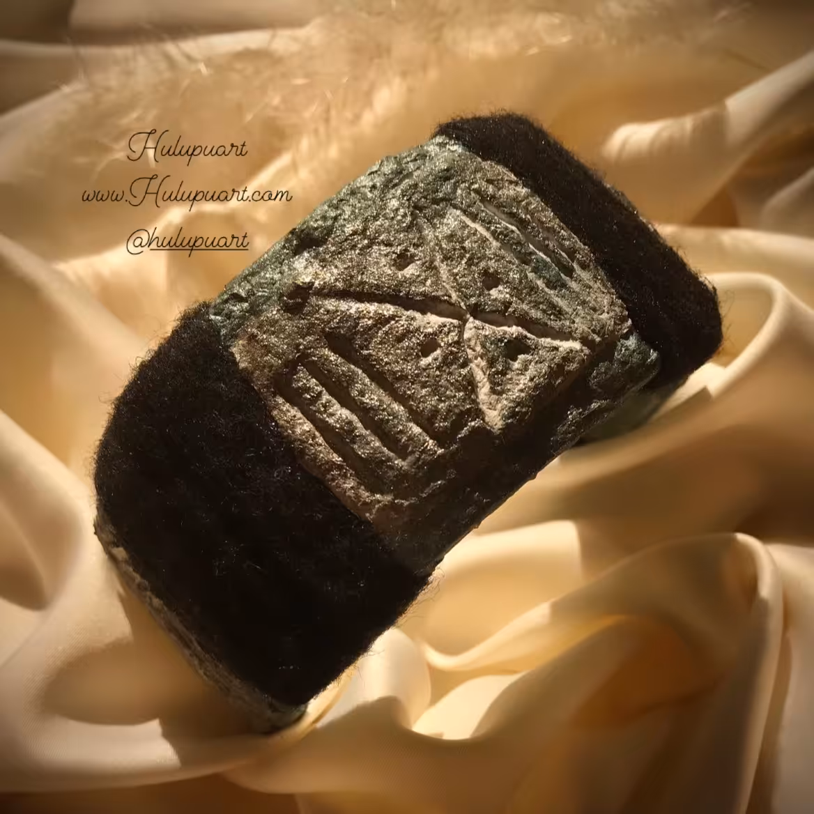 النگوی پهن پاپیه ماشه با نقاشیهای مصر باستان